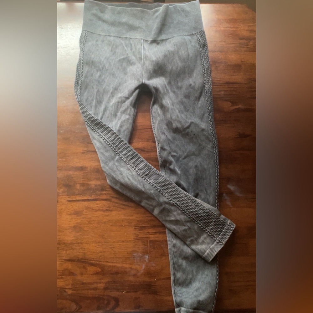 High waisted thick band leggings